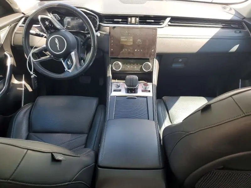 2021 JAGUAR F-PACE S  
