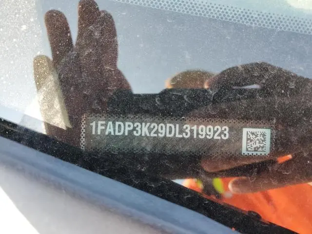 2013 FORD FOCUS SE  