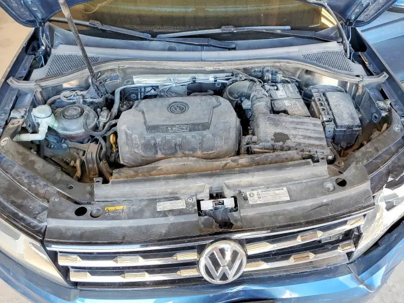 2020 VOLKSWAGEN TIGUAN SE  