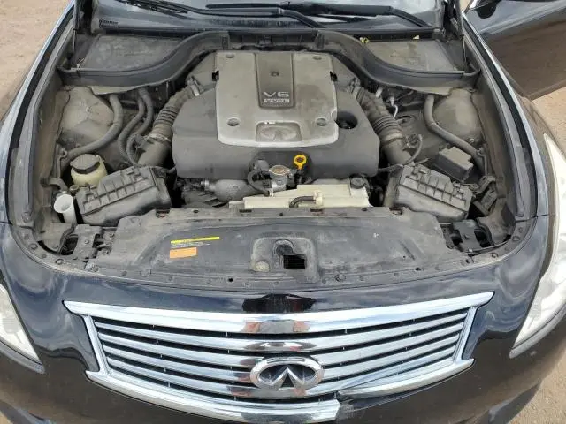 2011 INFINITI G37   