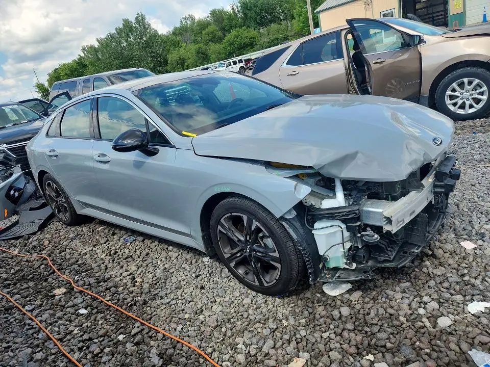 2021 KIA K5 GT LINE  