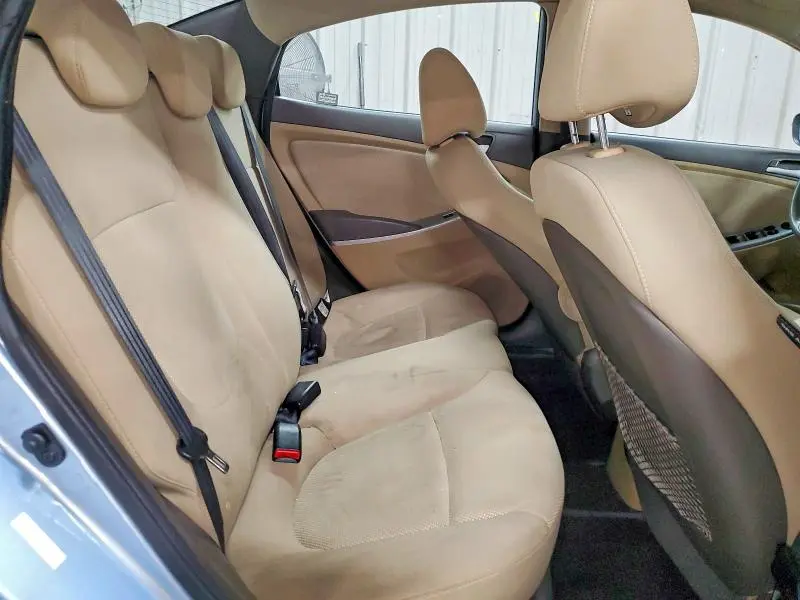 2013 HYUNDAI ACCENT GLS  