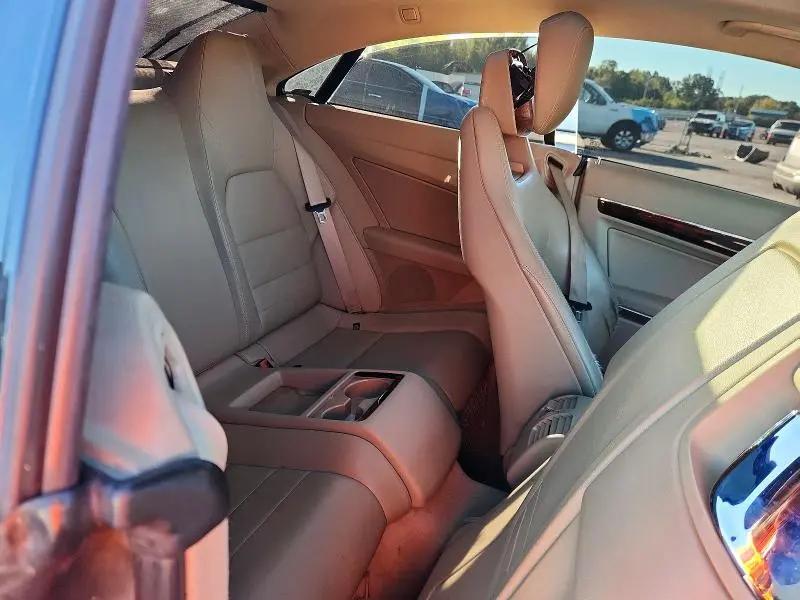 2010 MERCEDES-BENZ E 550  