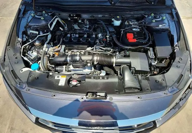 2022 HONDA ACCORD LX  
