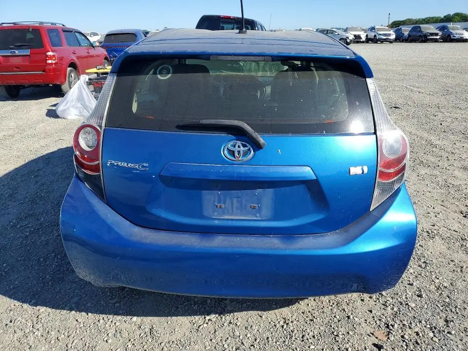 2013 TOYOTA PRIUS C   