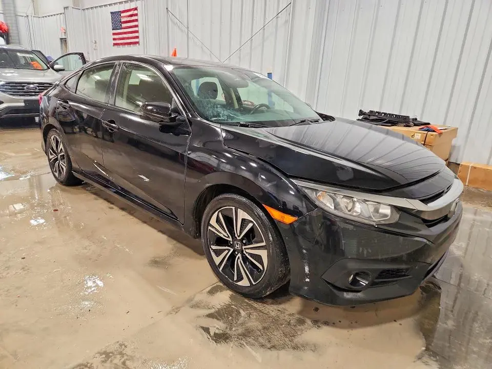 2018 HONDA CIVIC EX  