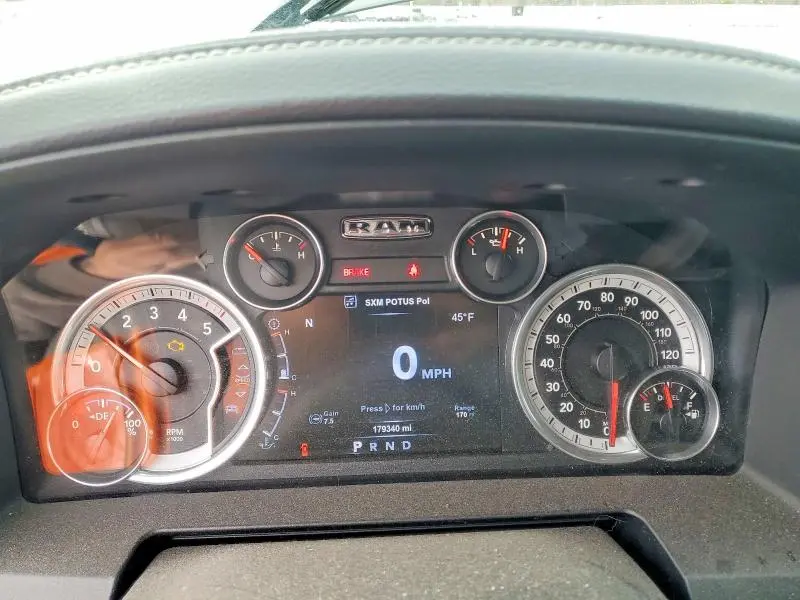 2015 RAM 1500 LARAMIE  