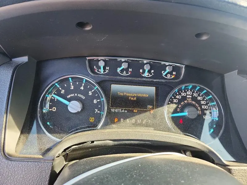 2011 FORD F150 SUPERCREW  