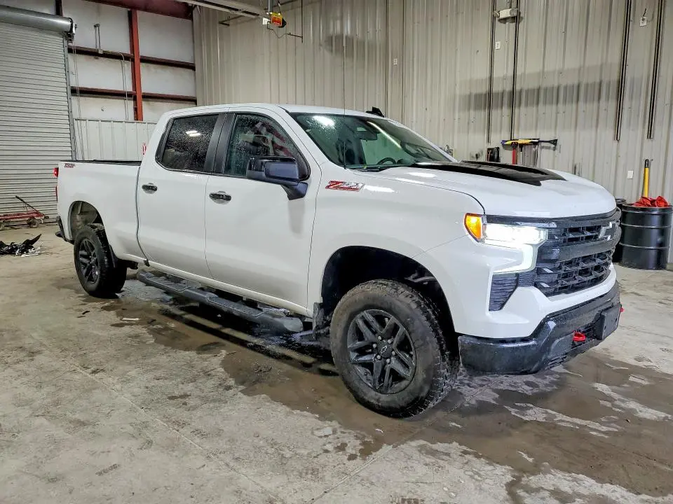 2023 CHEVROLET SILVERADO K1500 LT TRAIL BOSS  