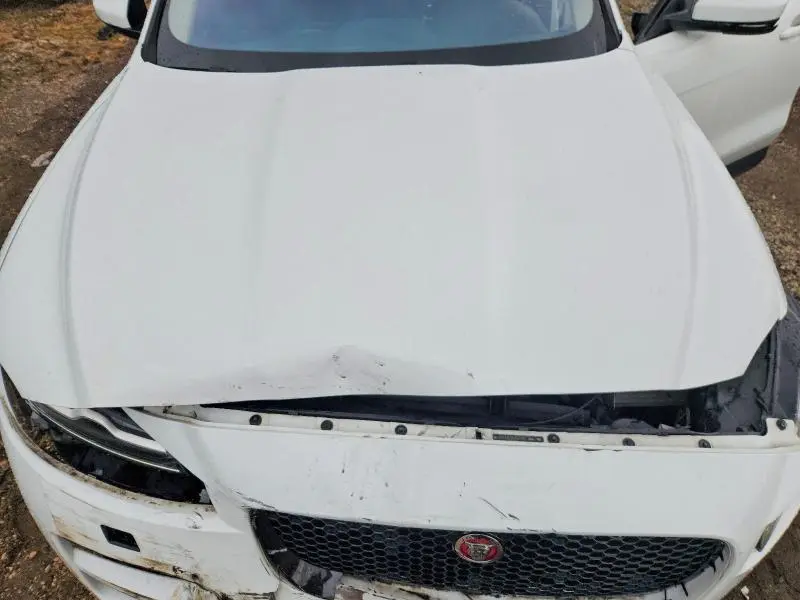 2018 JAGUAR F-PACE PRESTIGE  