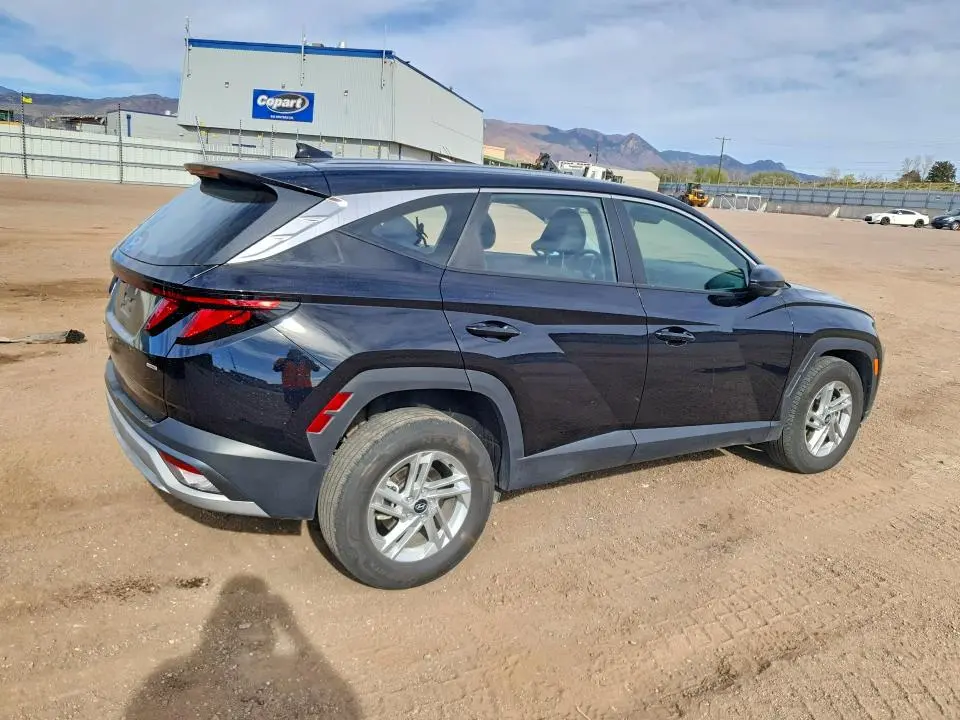 2025 HYUNDAI TUCSON SE  
