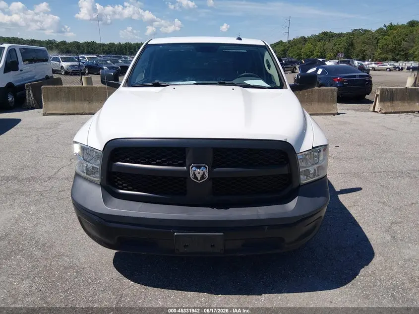 2018 RAM 1500 TRADESMAN  4X2 8' BOX