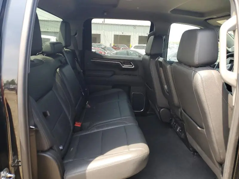 2025 GMC SIERRA K1500 SLT  