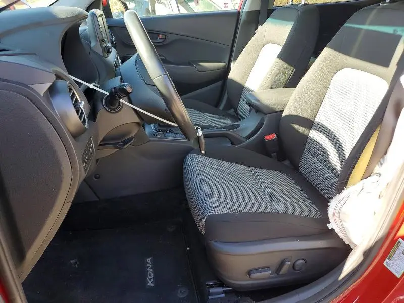 2020 HYUNDAI KONA SEL PLUS  