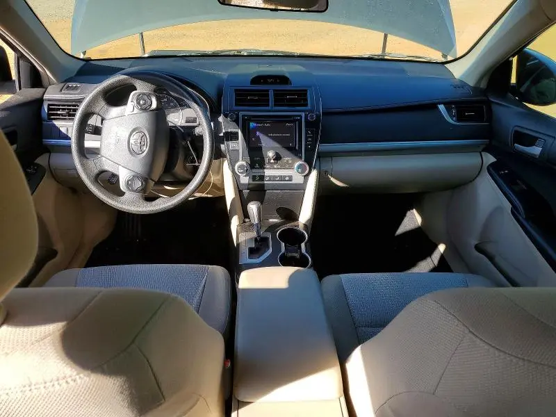 2012 TOYOTA CAMRY LE  