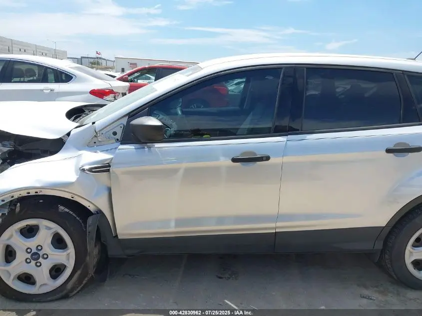 2017 FORD ESCAPE S