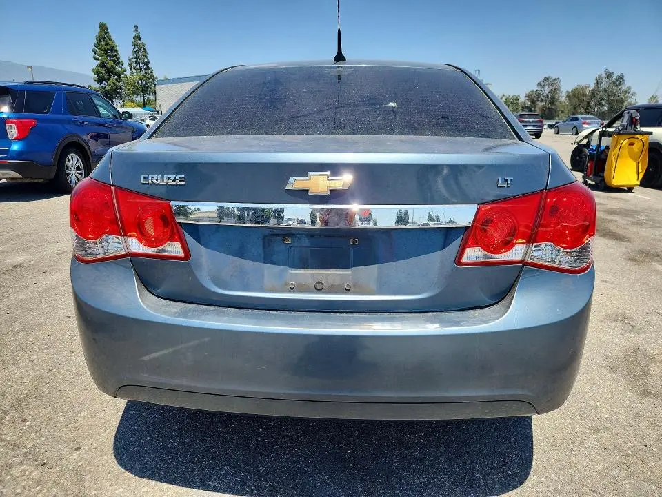 2012 CHEVROLET CRUZE LT  