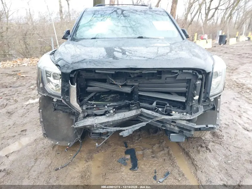 2019 GMC YUKON XL DENALI