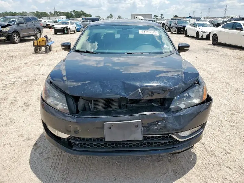 2015 VOLKSWAGEN PASSAT SEL  