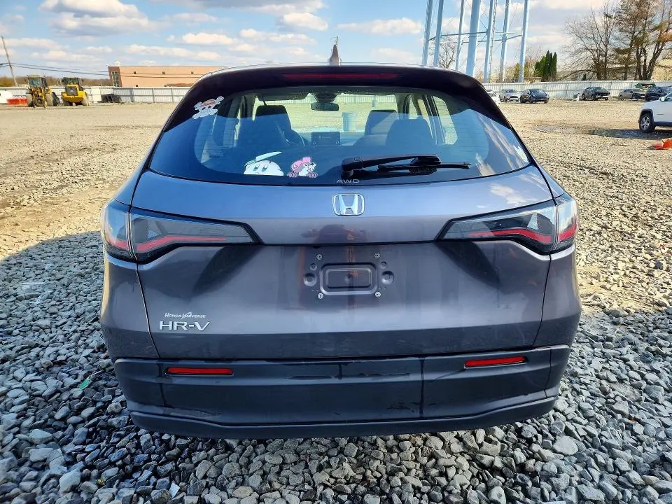 2024 HONDA HR-V LX  