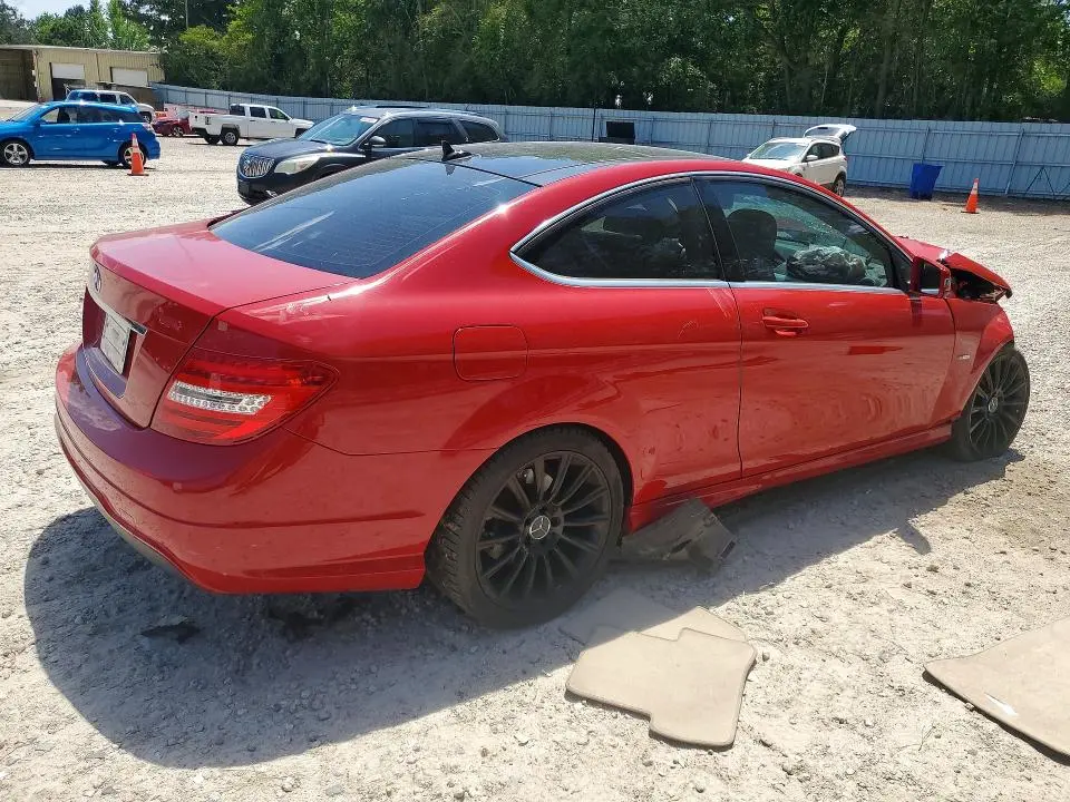2012 MERCEDES-BENZ C 250  
