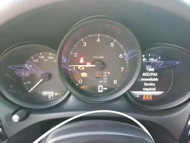 2025 PORSCHE MACAN BASE  