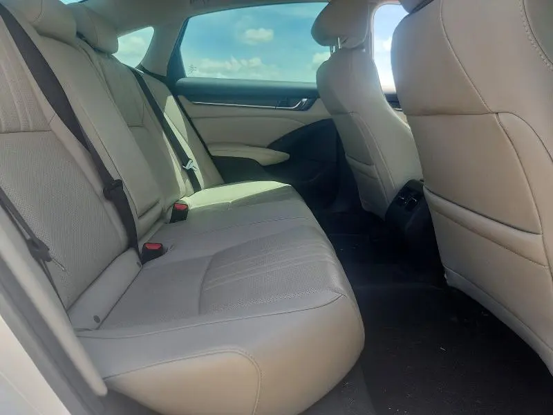 2019 HONDA ACCORD TOURING  