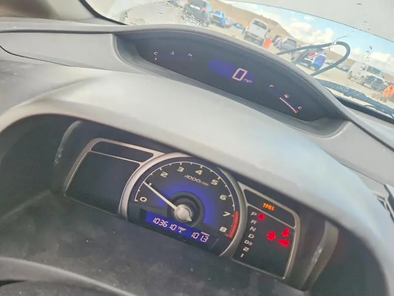 2010 HONDA CIVIC LX  