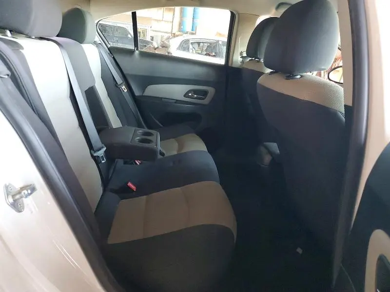 2012 CHEVROLET CRUZE LS  