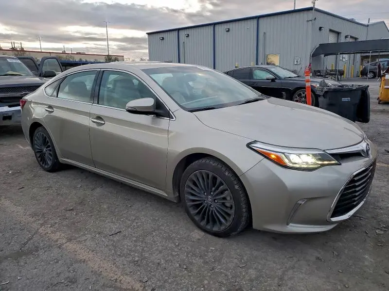2016 TOYOTA AVALON XLE  