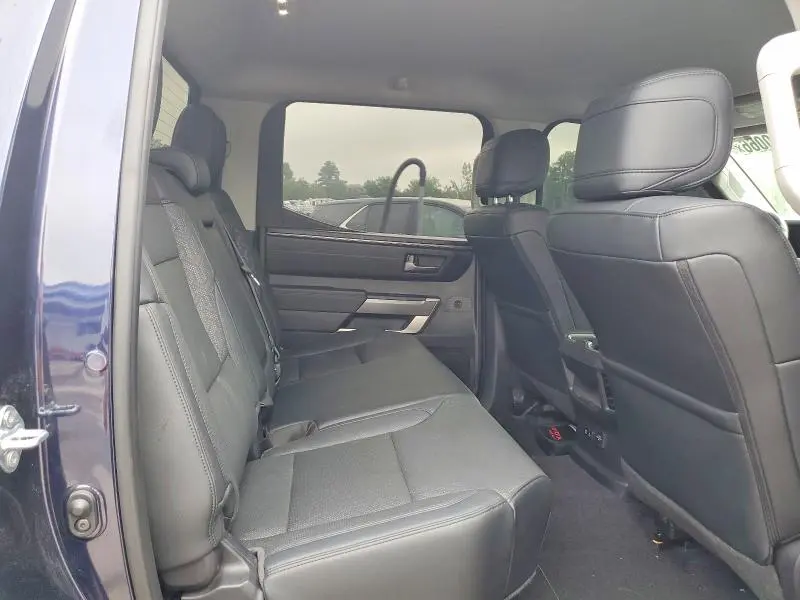 2024 TOYOTA TUNDRA CREWMAX  