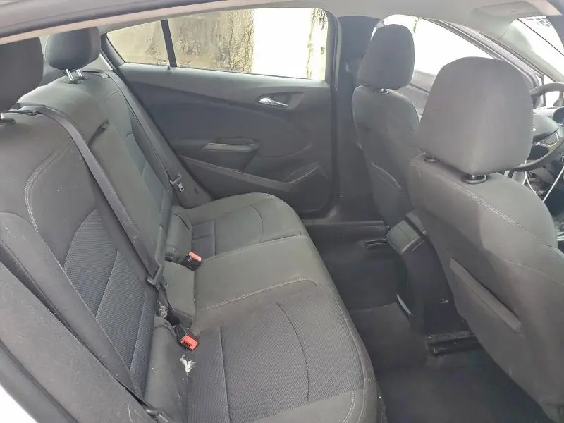 2016 CHEVROLET CRUZE LT  