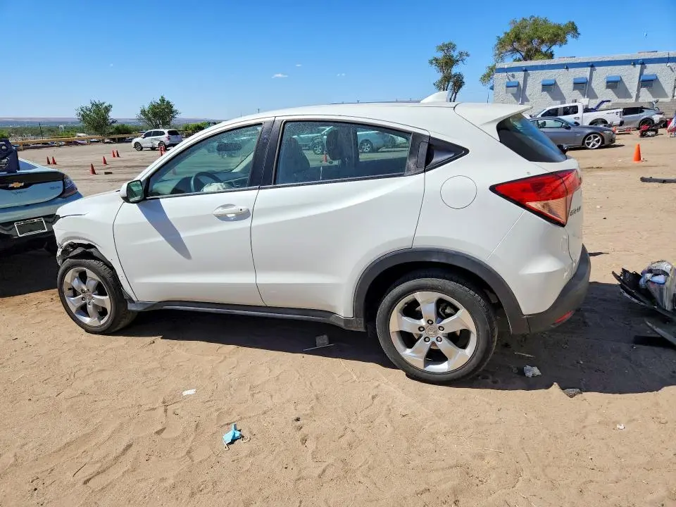 2016 HONDA HR-V LX  