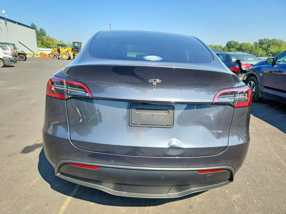 2021 TESLA MODEL Y   