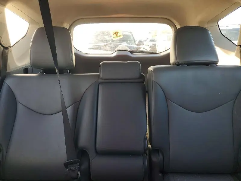 2013 TOYOTA PRIUS V FIVE  