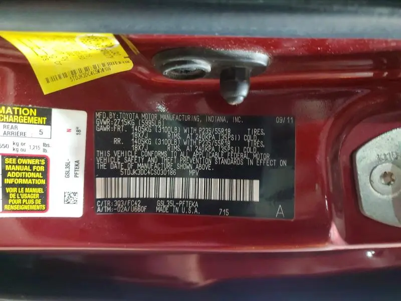 2012 TOYOTA SIENNA LE  