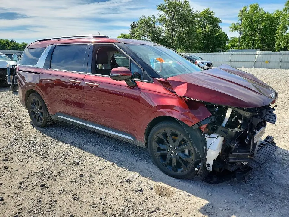 2024 KIA CARNIVAL SX  