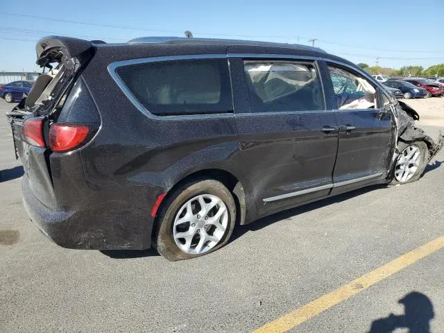 2017 CHRYSLER PACIFICA TOURING L PLUS  