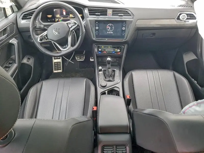 2022 VOLKSWAGEN TIGUAN SE R-LINE BLACK  