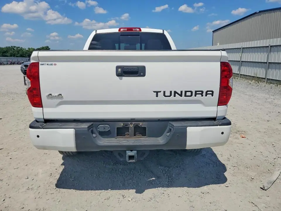 2018 TOYOTA TUNDRA DOUBLE CAB LIMITED  
