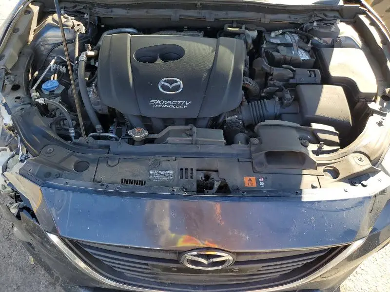 2016 MAZDA 3 TOURING  