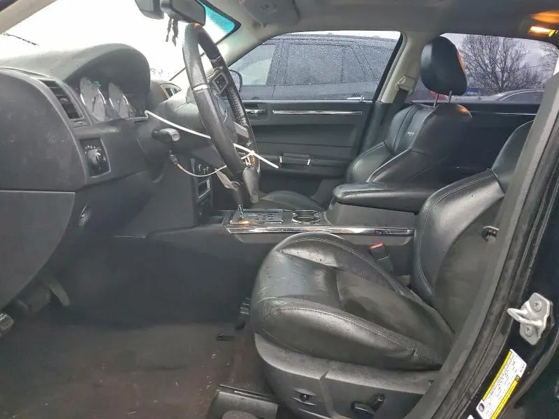 2010 CHRYSLER 300 SRT-8  