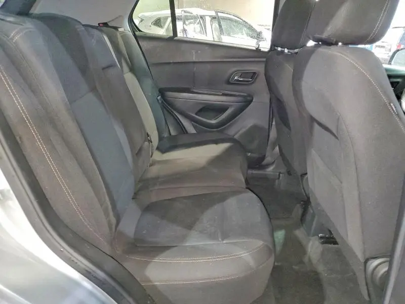 2022 CHEVROLET TRAX LS  