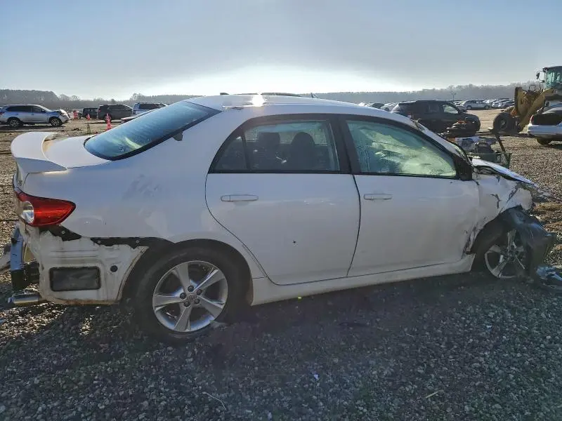 2013 TOYOTA COROLLA BASE  