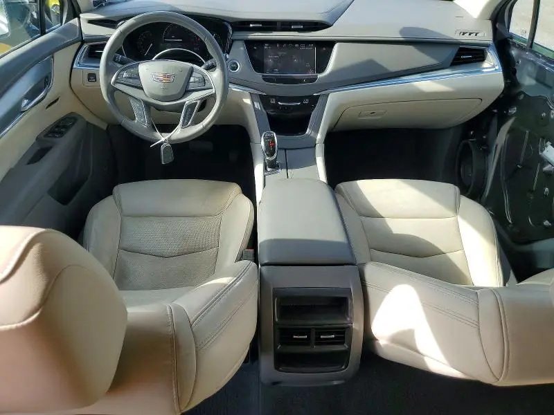 2019 CADILLAC XT5 LUXURY  