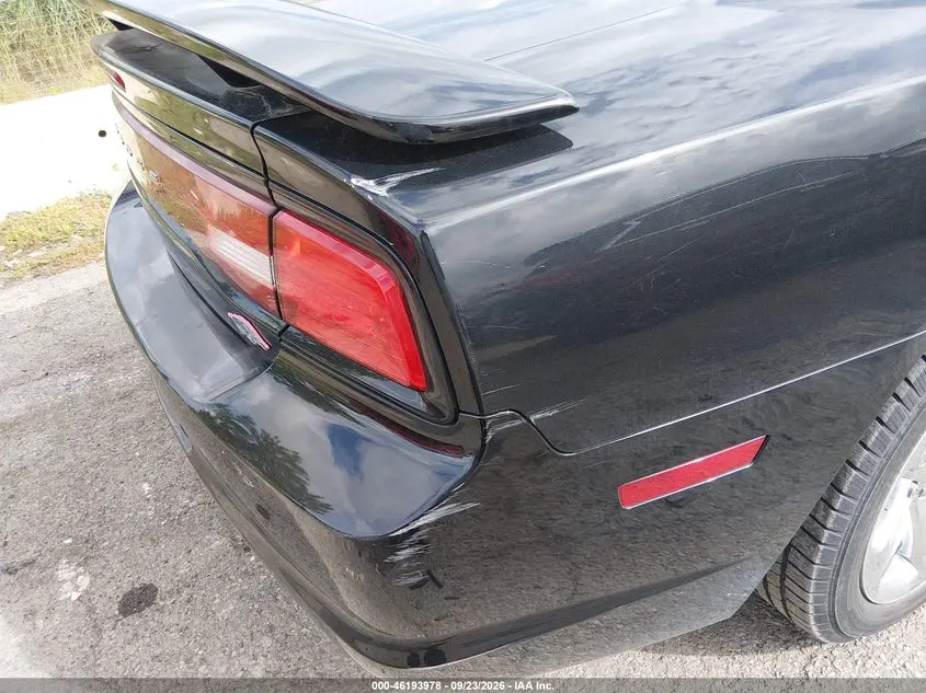 2012 DODGE CHARGER SE