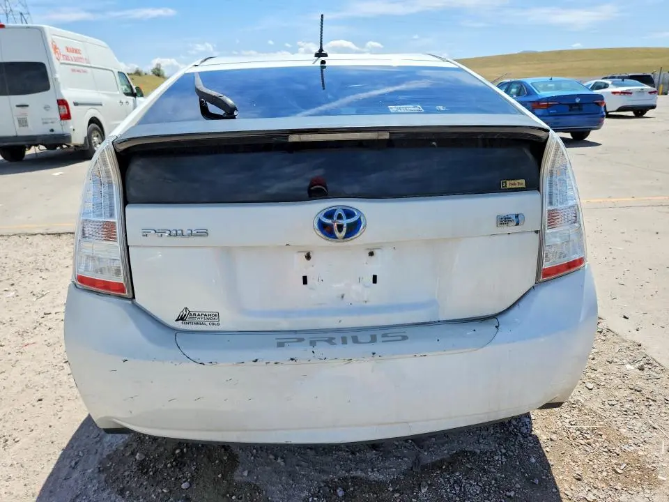 2010 TOYOTA PRIUS II  
