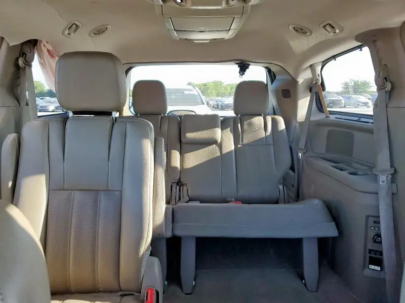 2013 CHRYSLER TOWN & COUNTRY TOURING L  