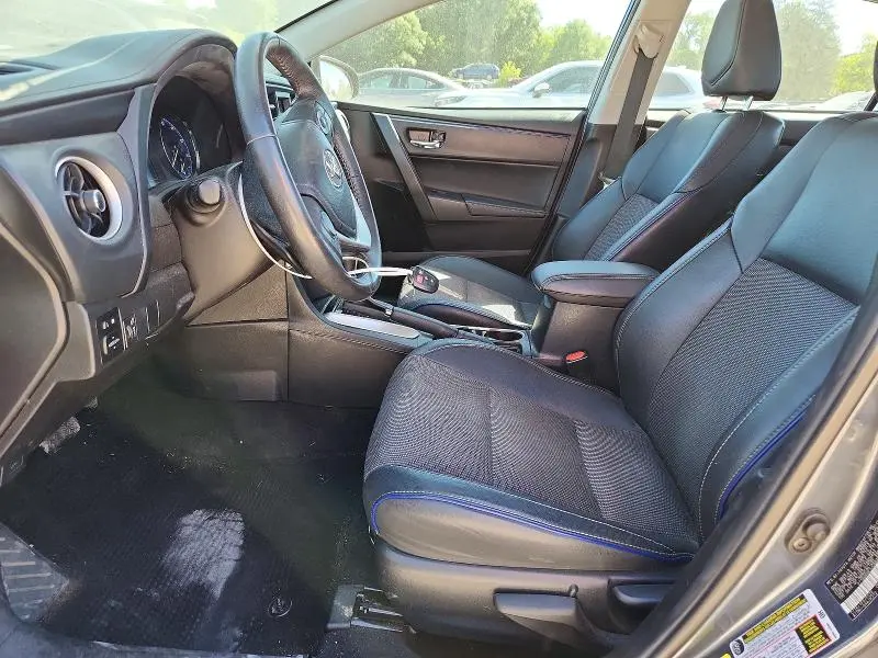 2018 TOYOTA COROLLA SE  