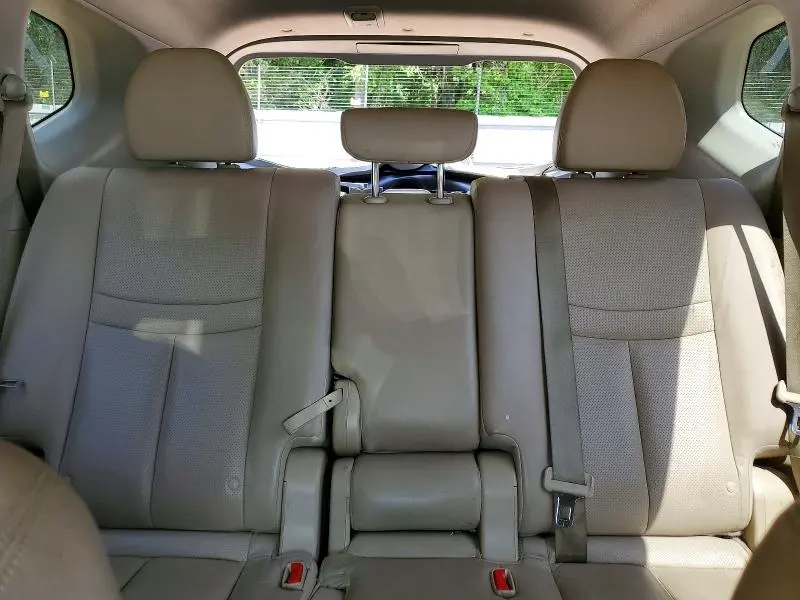 2015 NISSAN ROGUE SL  